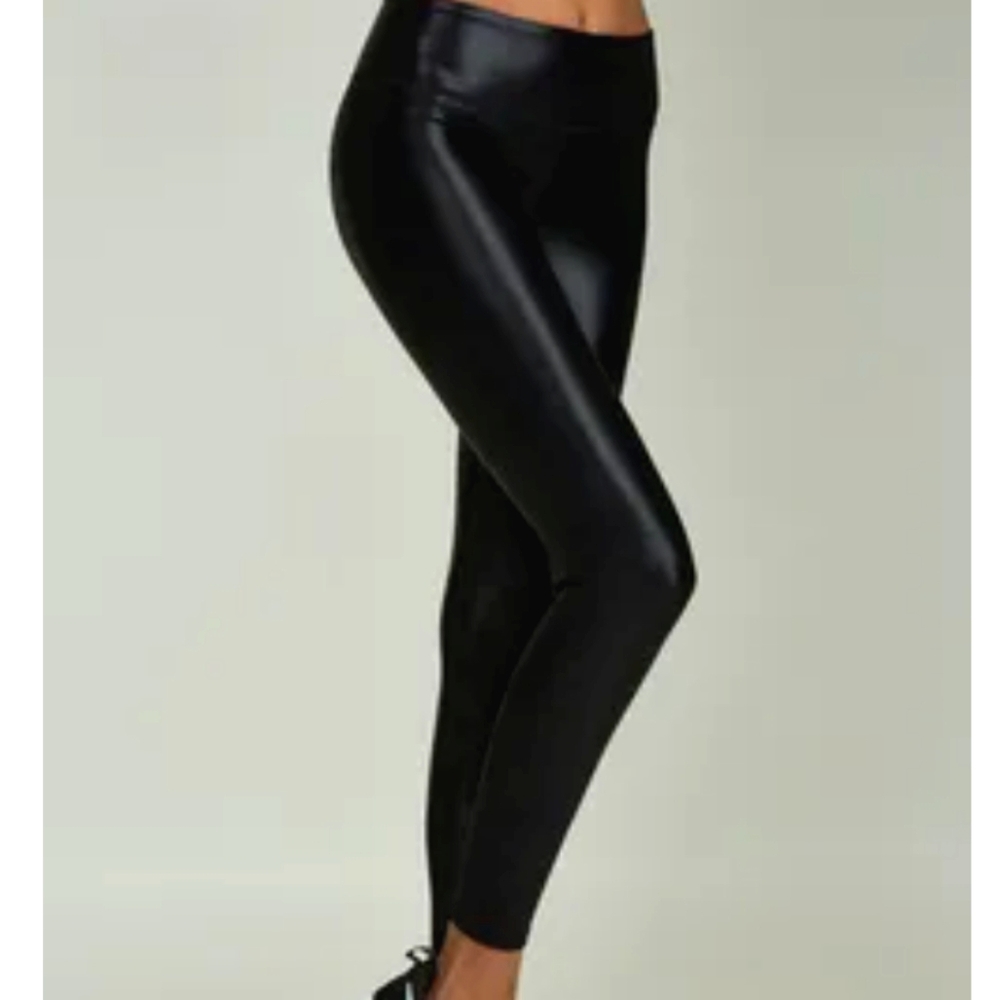 Noli Sheen Black Liquid Faux Leather Leggings